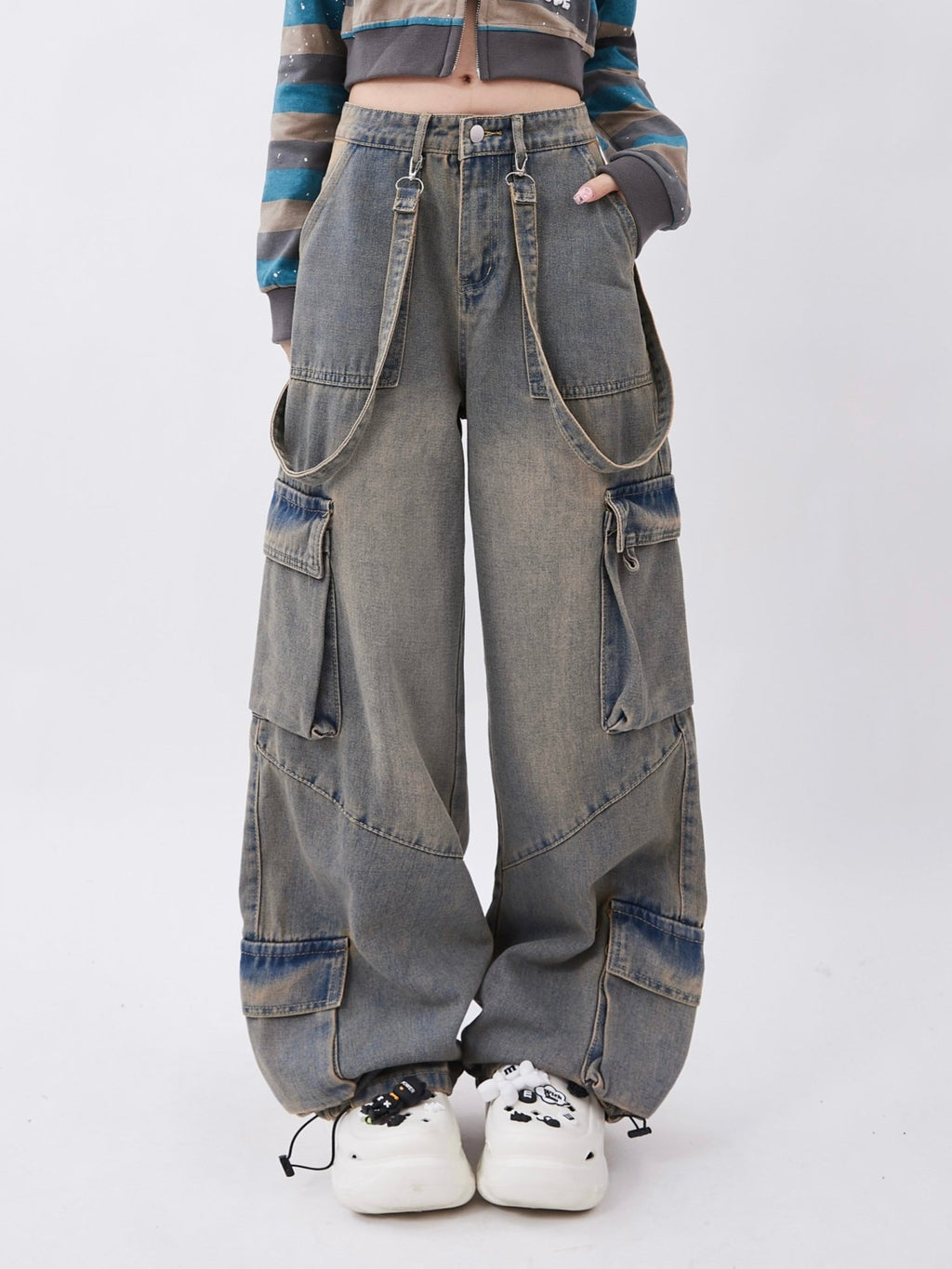 Distressed Roomy Pockets Denim - COPPING THREADS - RAYOHOPP
