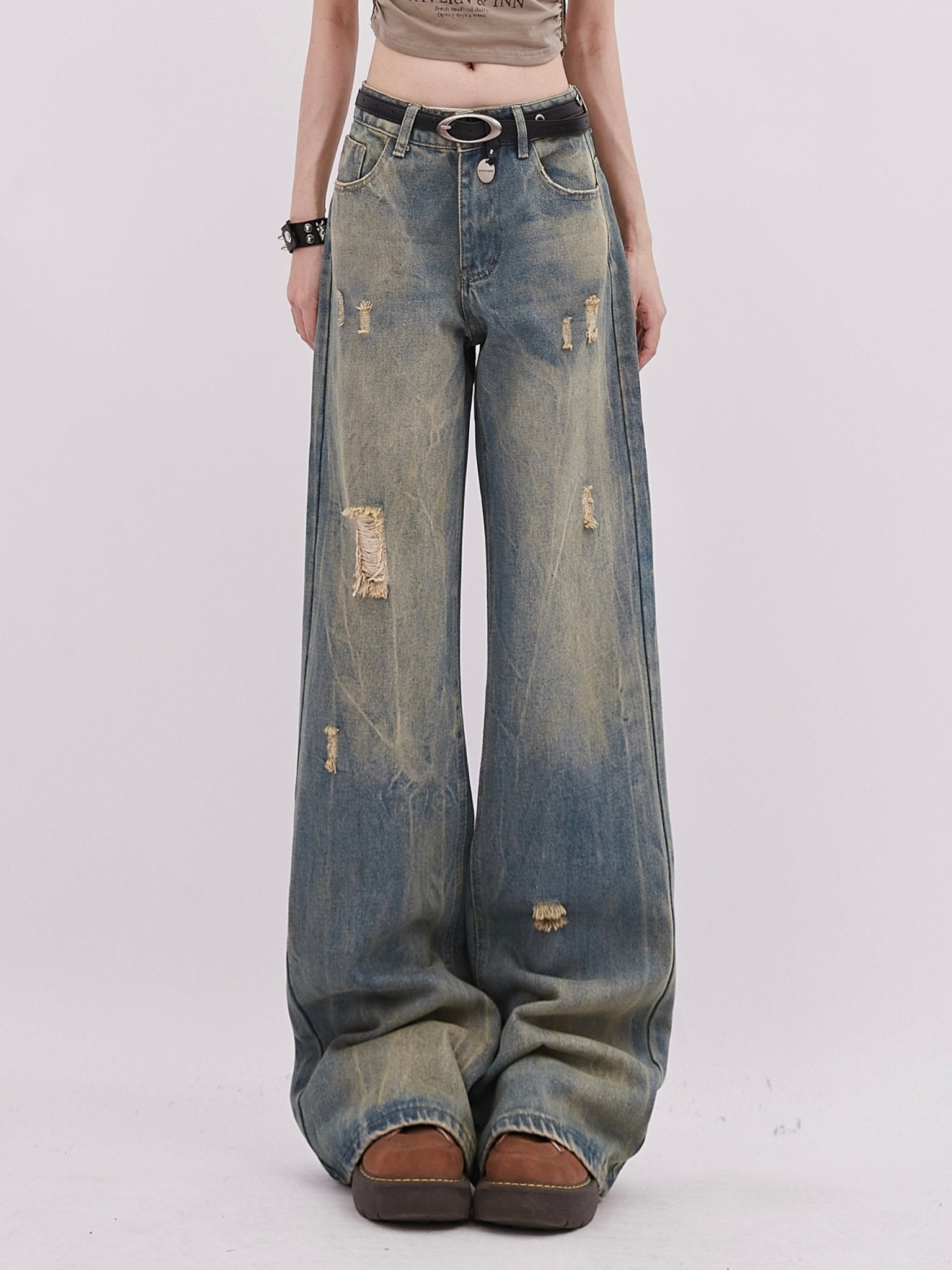 Distressed Straight Denim - COPPING THREADS - RAYOHOPP Hauptbild