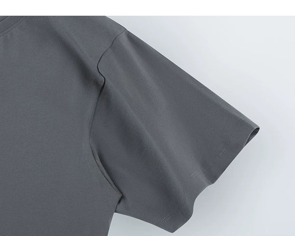 IDLT T-shirt, dark gray sleeve.