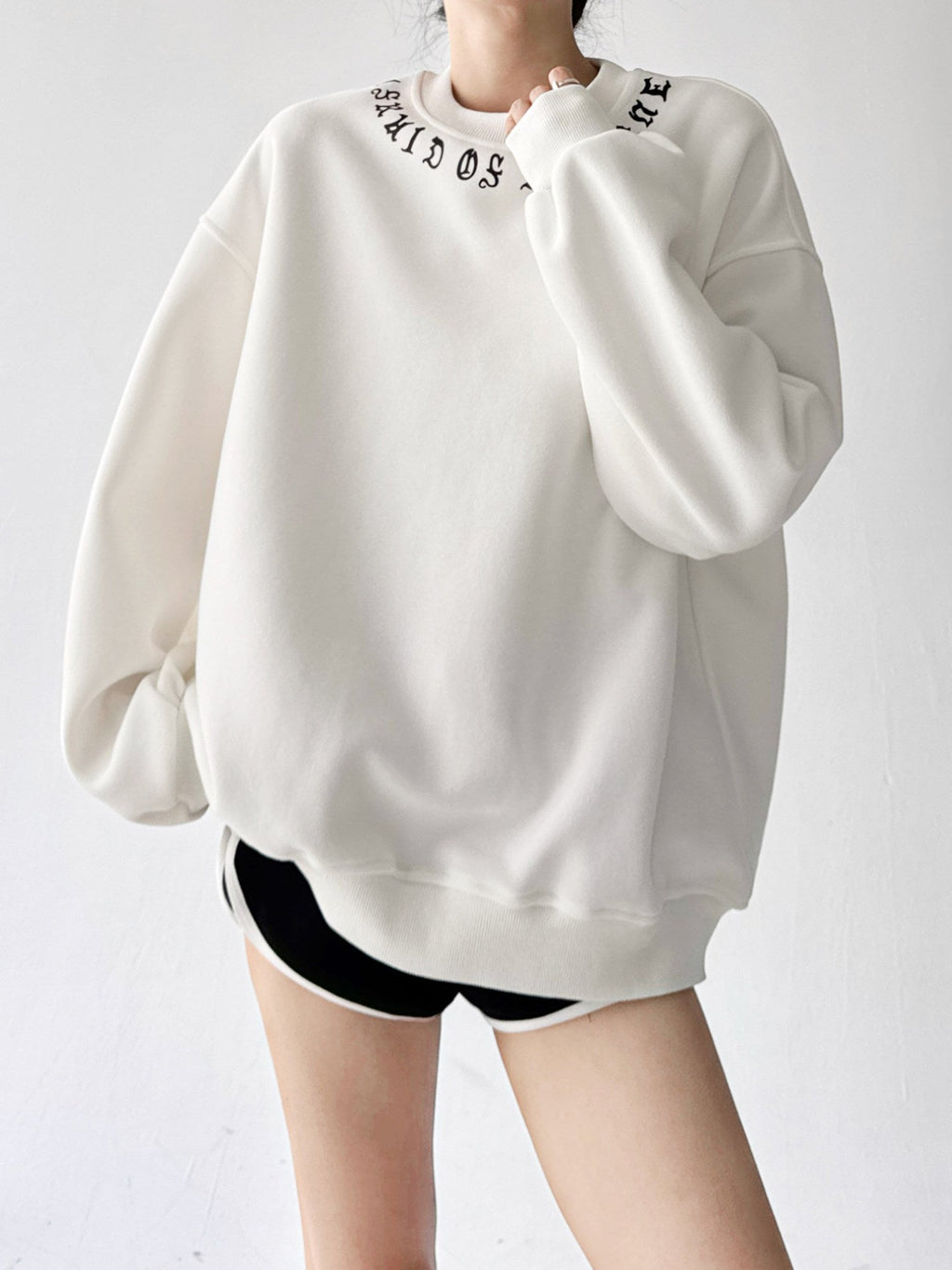 Embroidered-Collar Oversized Sweatshirt - CT52167 - COPPING THREADS - CT ORIGINALS