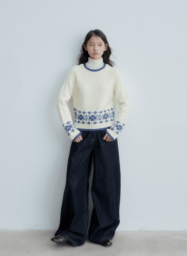 Fair Isle Deer Knit Cape Sweater & Quilted Midi Skirt Set - COPPING THREADS - CHICISLAND Hauptbild