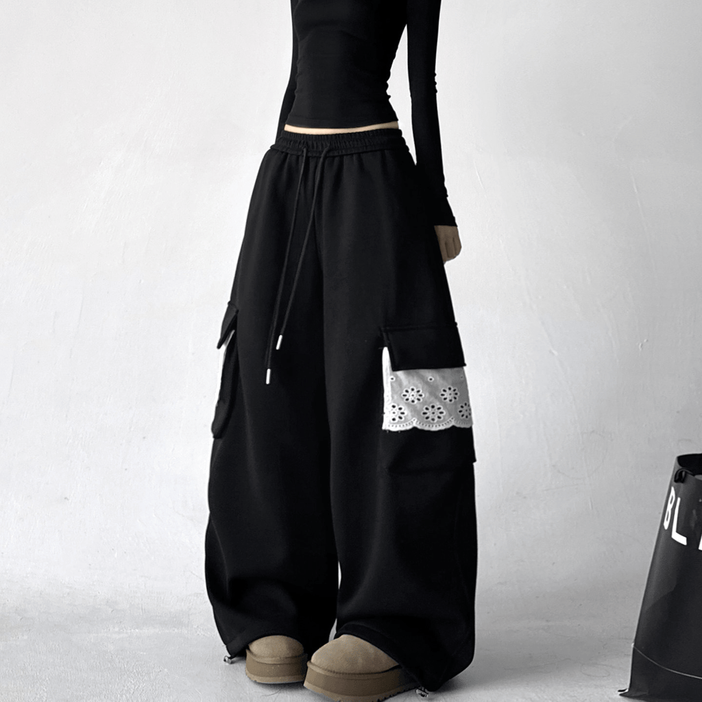 Fleece - Lined Lace Cargo Sweatpants - COPPING THREADS - CT Select