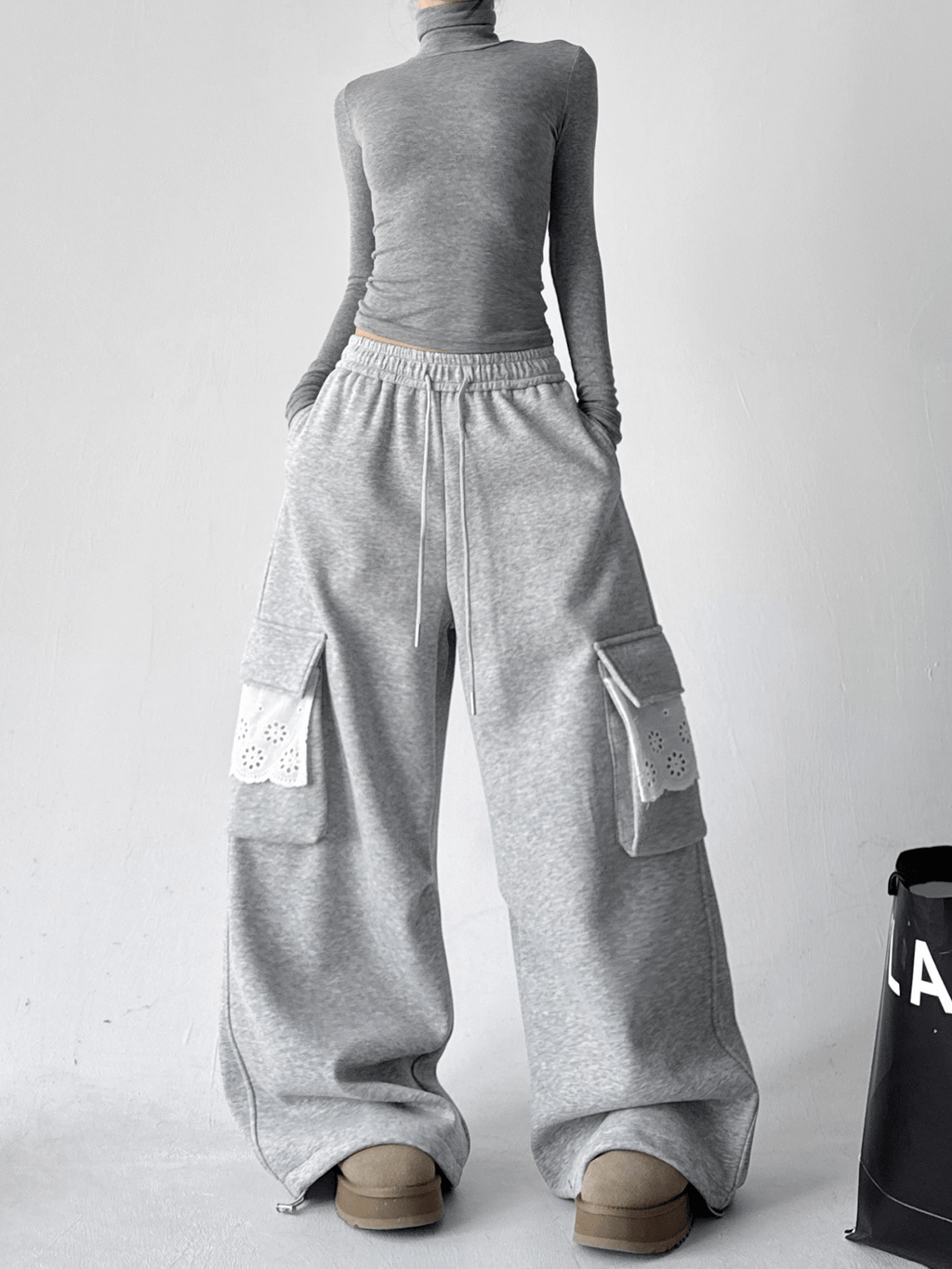 Fleece - Lined Lace Cargo Sweatpants - COPPING THREADS - CT Select