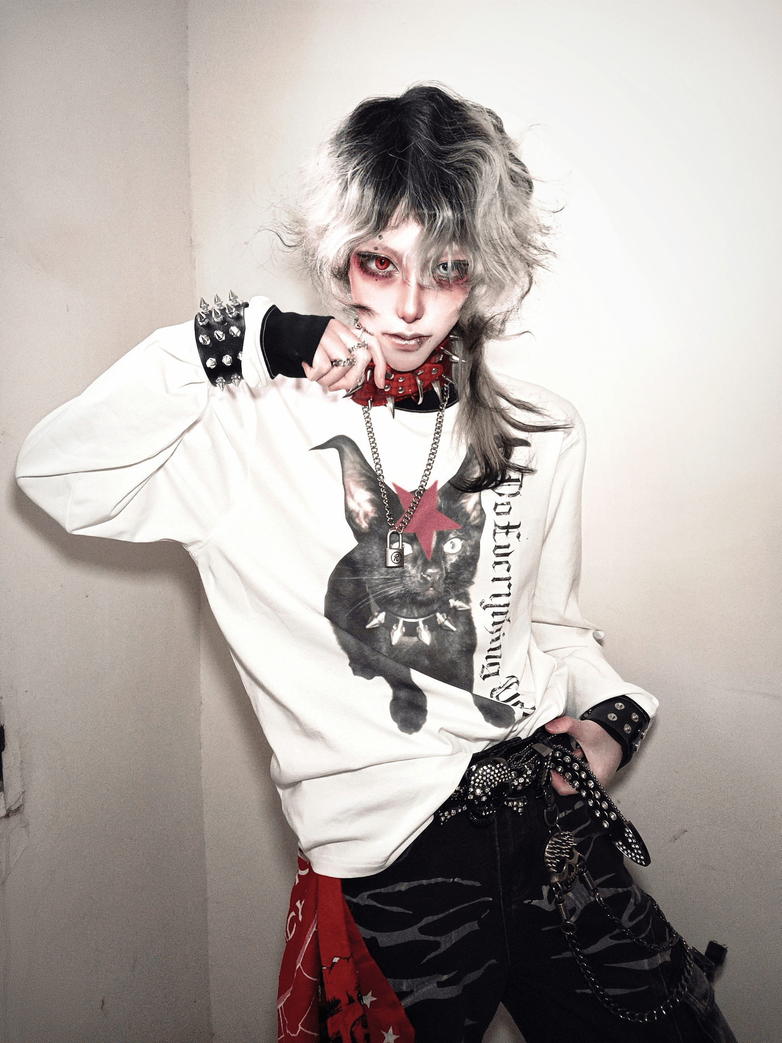 Gothic Cat Graphic Long Sleeve Tee - COPPING THREADS - DETW