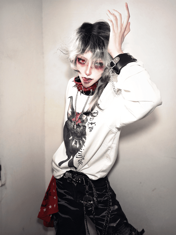 Gothic Cat Graphic Long Sleeve Tee - COPPING THREADS - DETW