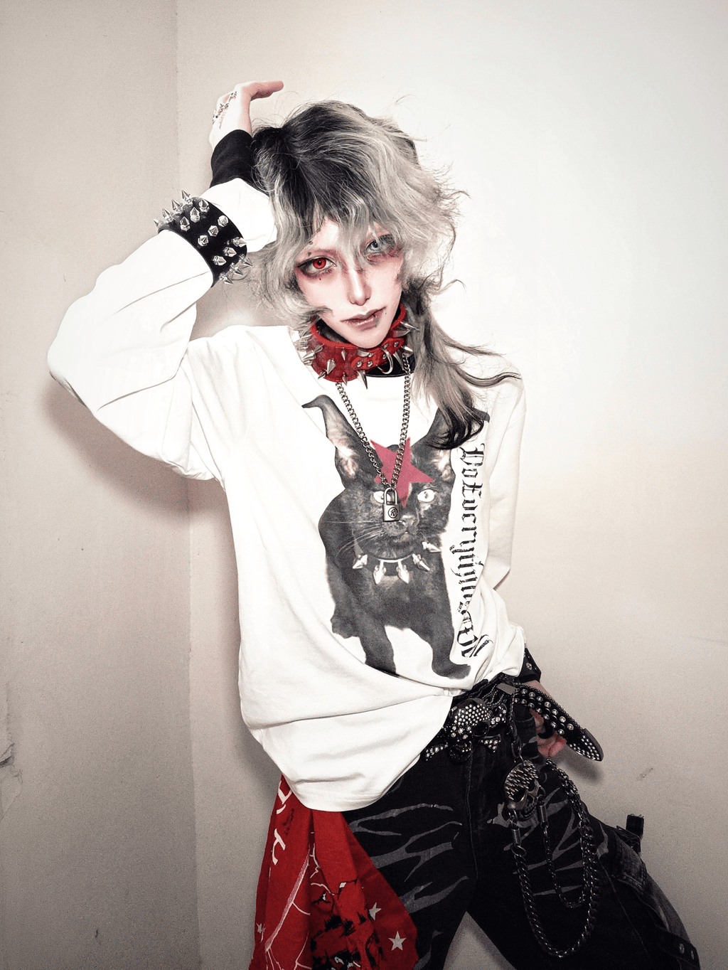 Gothic Cat Graphic Long Sleeve Tee - COPPING THREADS - DETW
