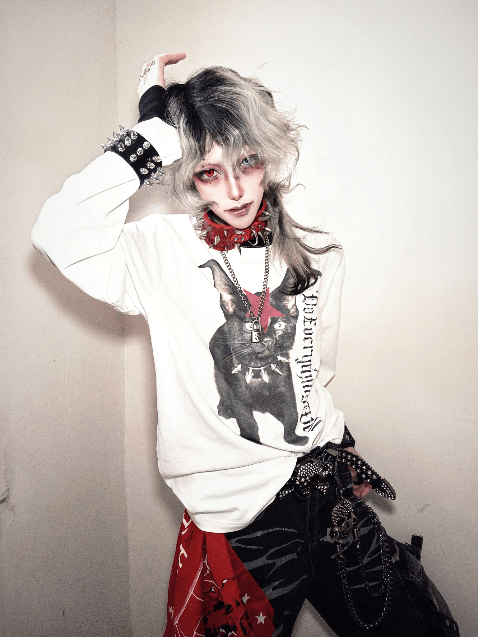 Gothic Cat Graphic Long Sleeve Tee - COPPING THREADS - DETW