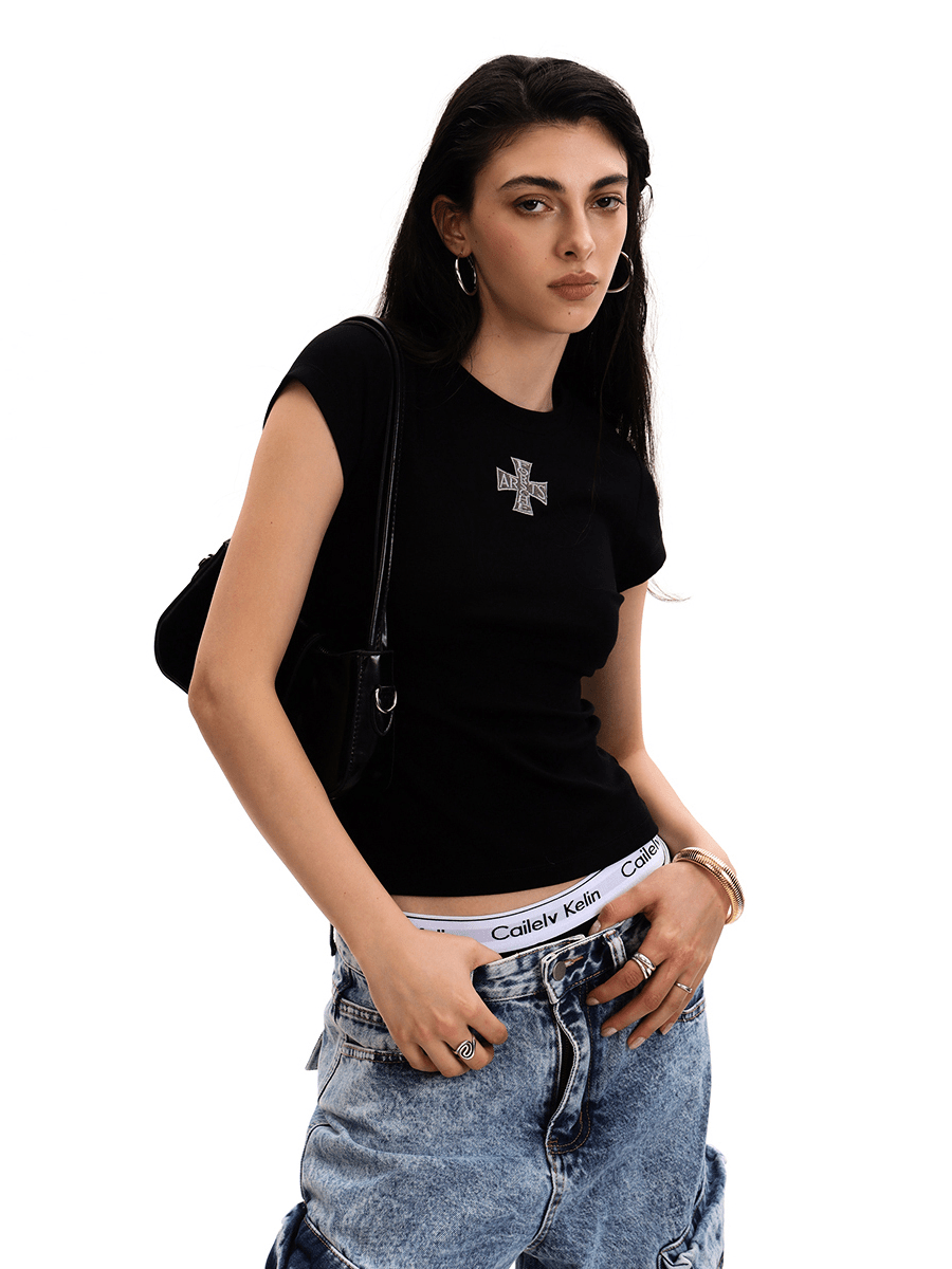 Gothic Cross Logo Fitted Tee - COPPING THREADS - 0123Start