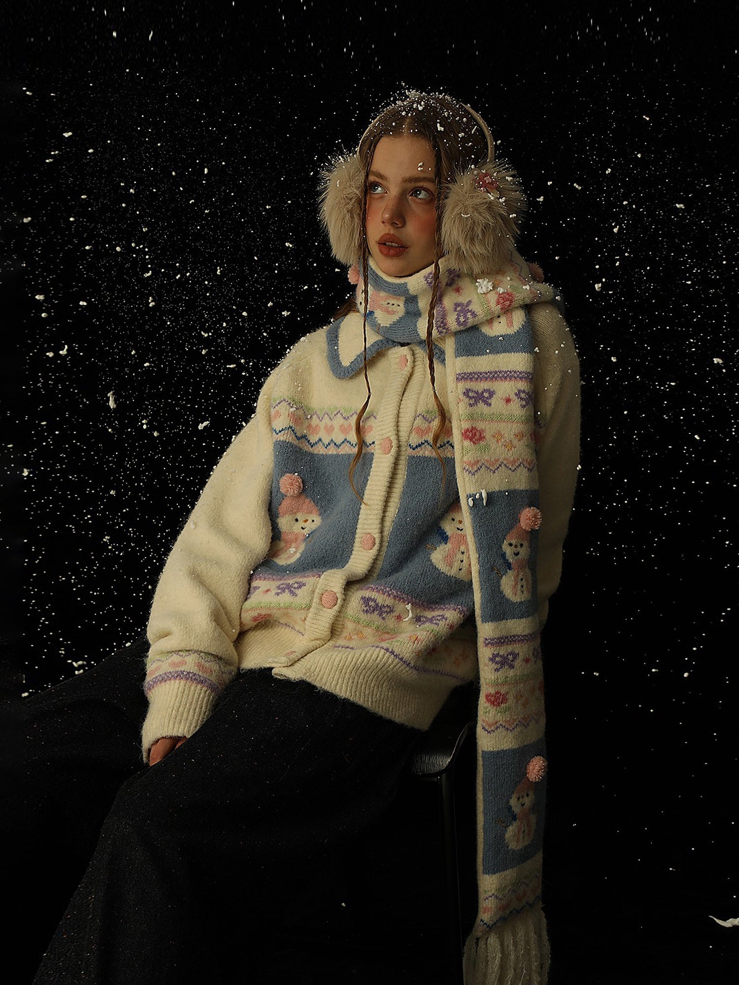 Hand - Embroidered Snowman Jacquard Cardigan Sweater - COPPING THREADS - MOROMORO
