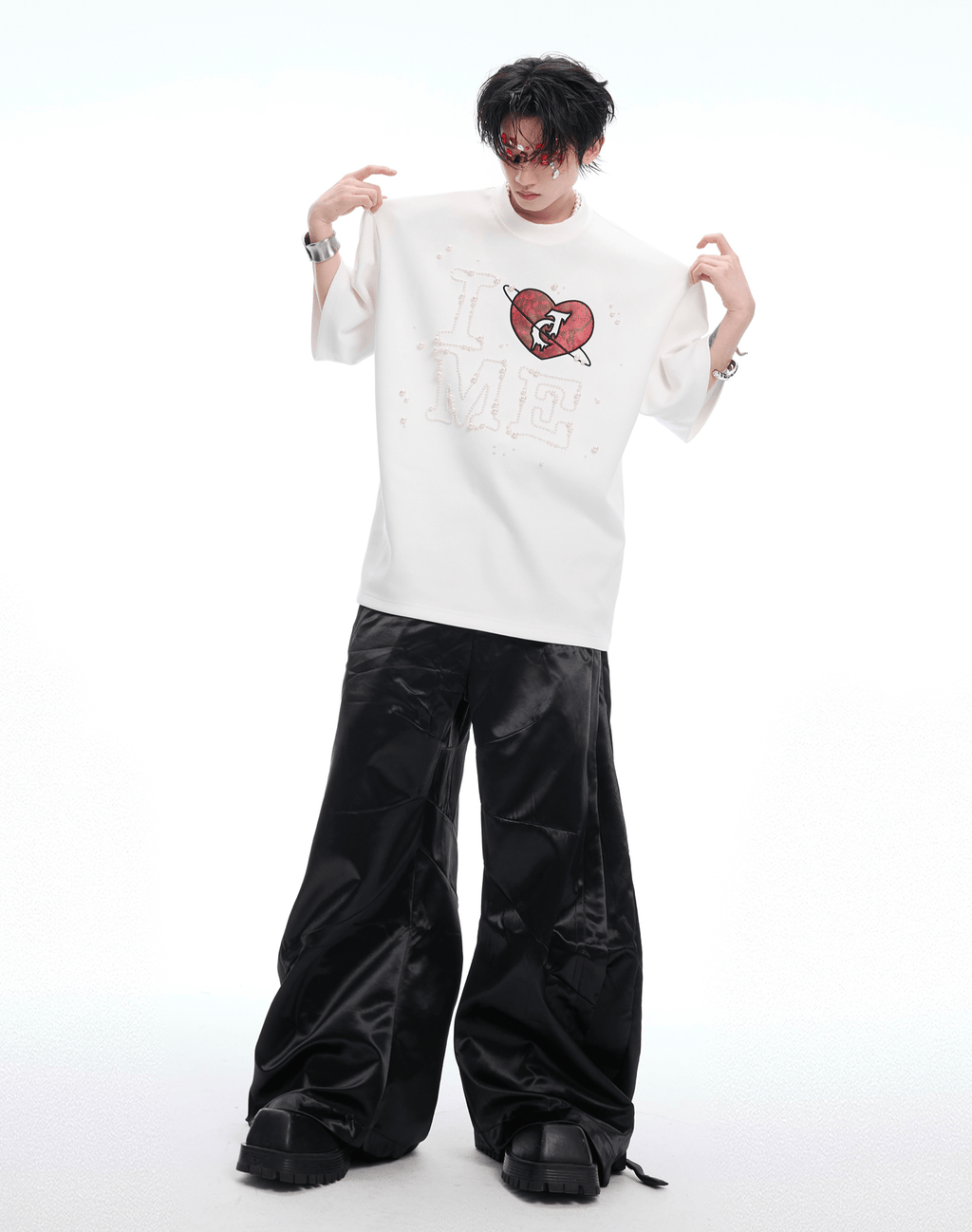 Hand - Sewn Pearl Embellished Oversized Tee - COPPING THREADS - ArguE CulturE