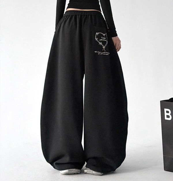 Heart-Graphic Wide-Leg Sweatpants - CT66220 - COPPING THREADS - CT ORIGINALS
