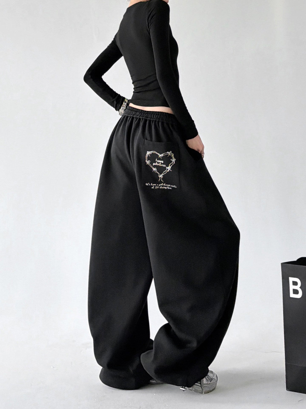 Heart-Graphic Wide-Leg Sweatpants - CT66220 - COPPING THREADS - CT ORIGINALS