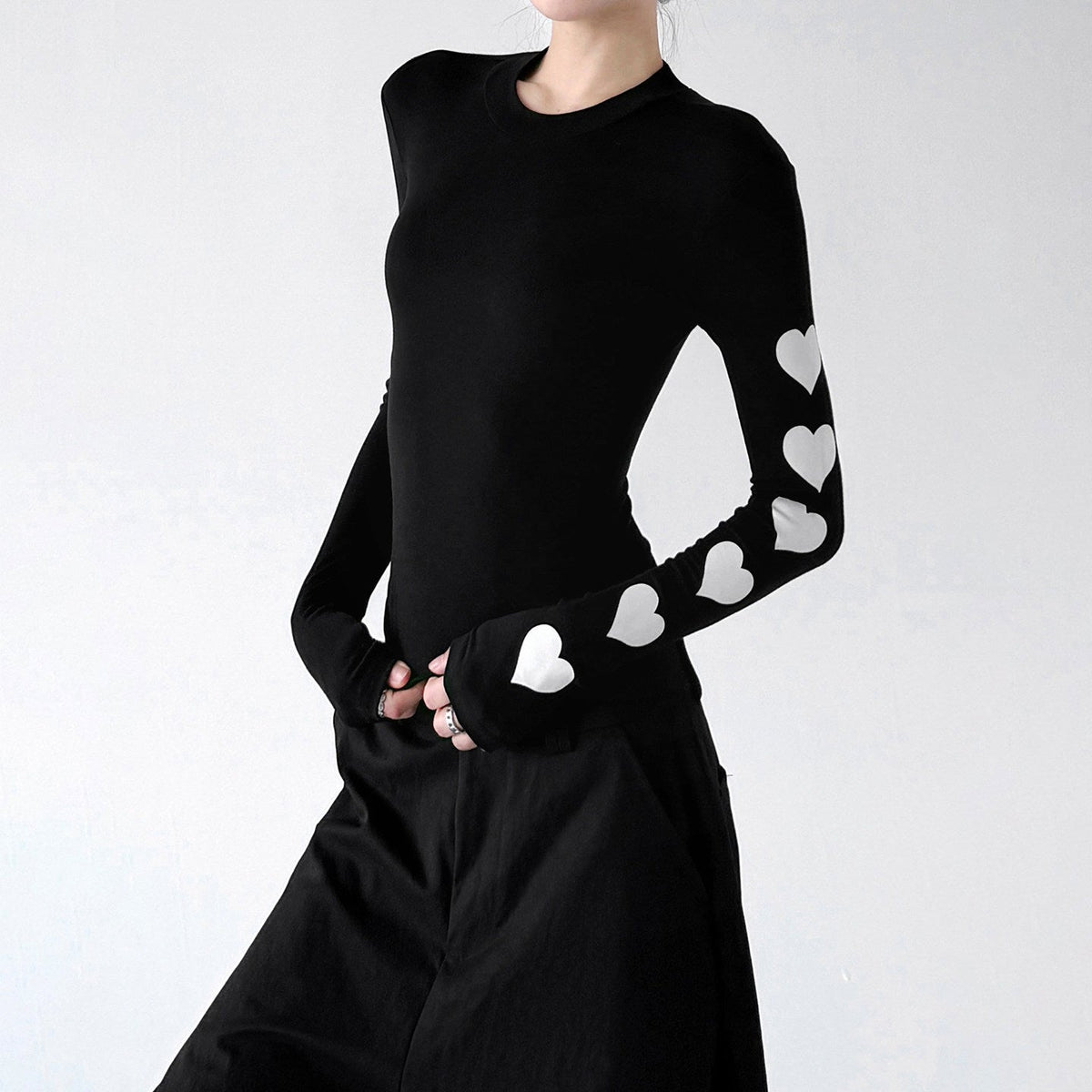 Heart-Sleeve Long-Sleeve Top - CT66245 - COPPING THREADS - CT ORIGINALS 메인 이미지