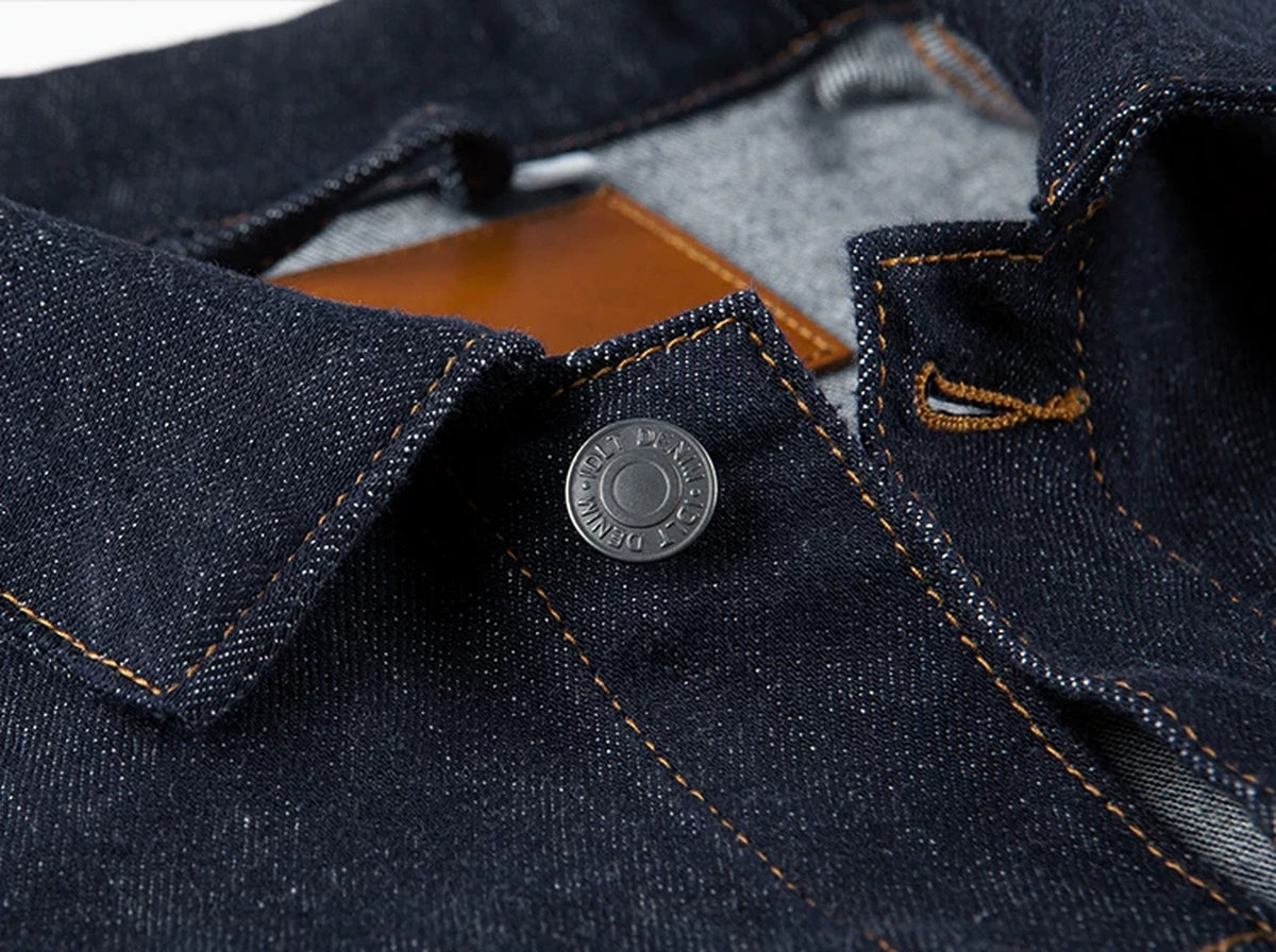 IDLT denim jacket, dark blue collar button.