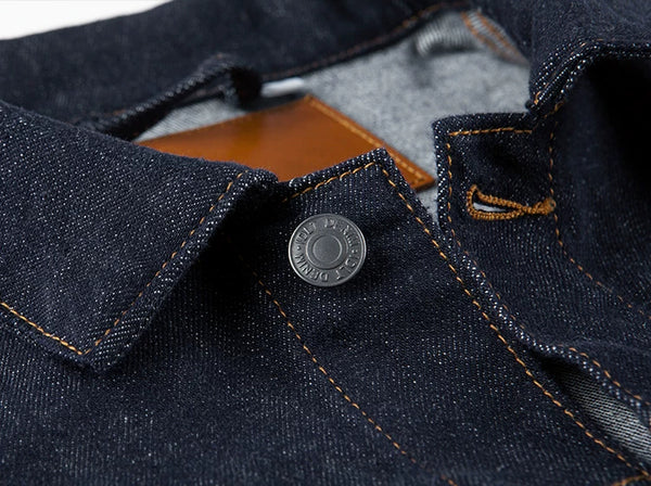 IDLT denim jacket, dark blue collar button.