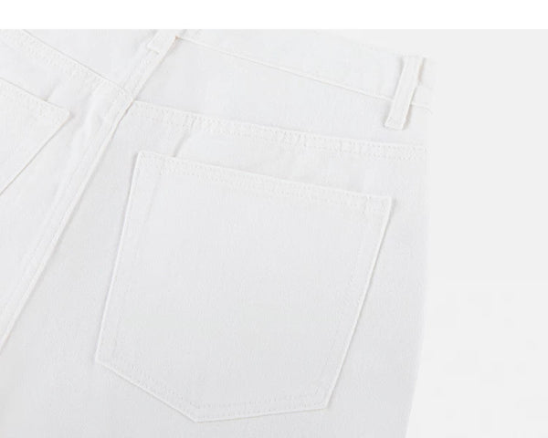 IDLT jeans, white back pocket.