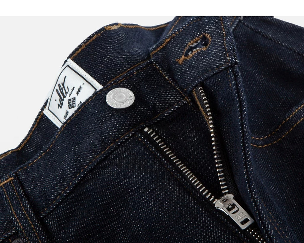 IDLT jeans, dark blue waist button.