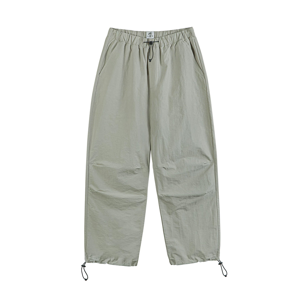 Khaki pants, front view (K09).