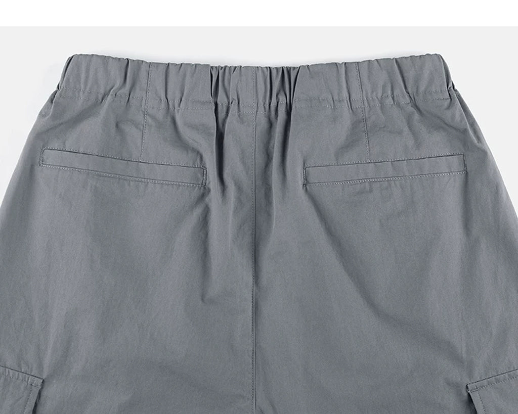 IDLT cargo pants, gray back pockets.