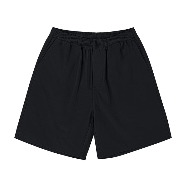 Black shorts, front view (K23).