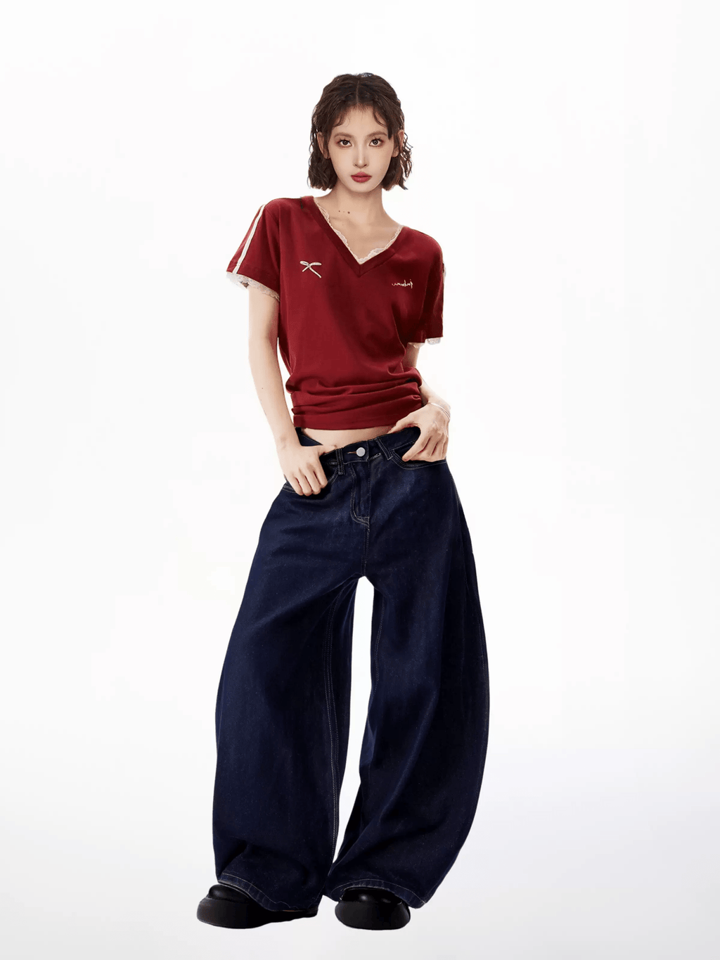 Lace Trim V - Neck Fitted Cotton Tee - COPPING THREADS - CT Select