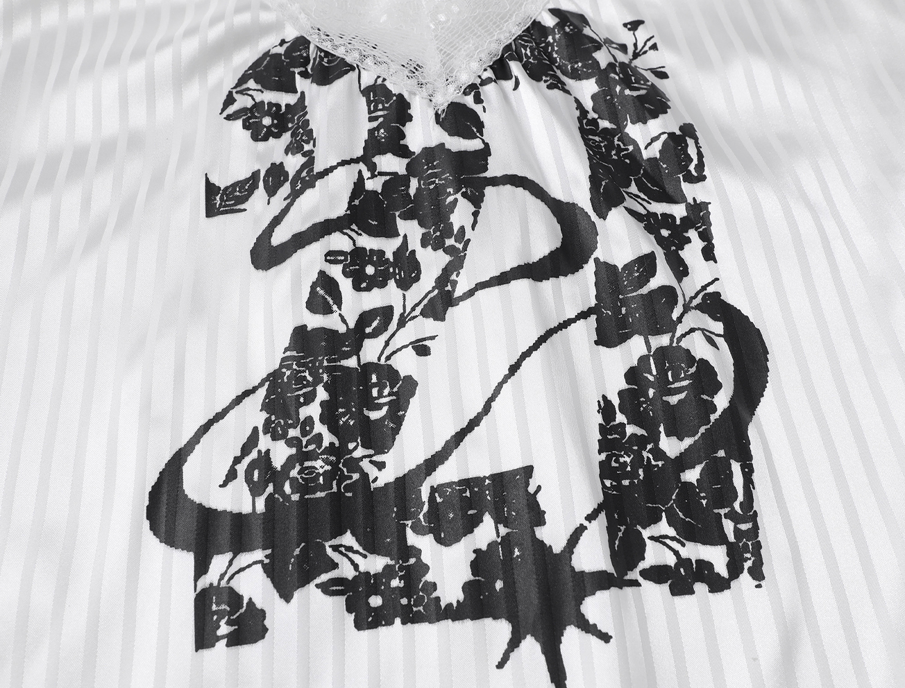 Lace V - Neck Graphic Jersey Blouse - COPPING THREADS - CHICISLAND