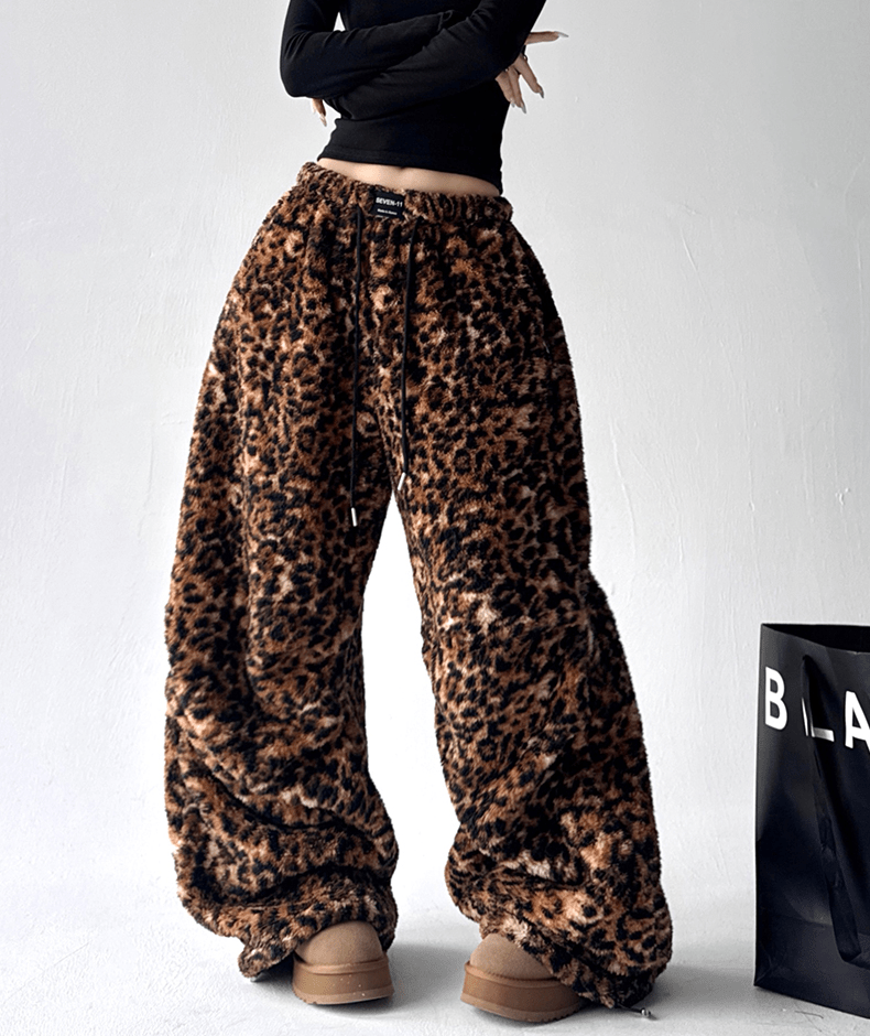 Leopard Print Plush Wide - Leg Pants - COPPING THREADS - CT Select