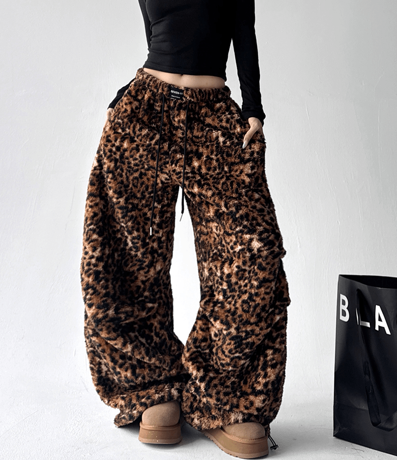 Leopard Print Plush Wide - Leg Pants - COPPING THREADS - CT Select Main image