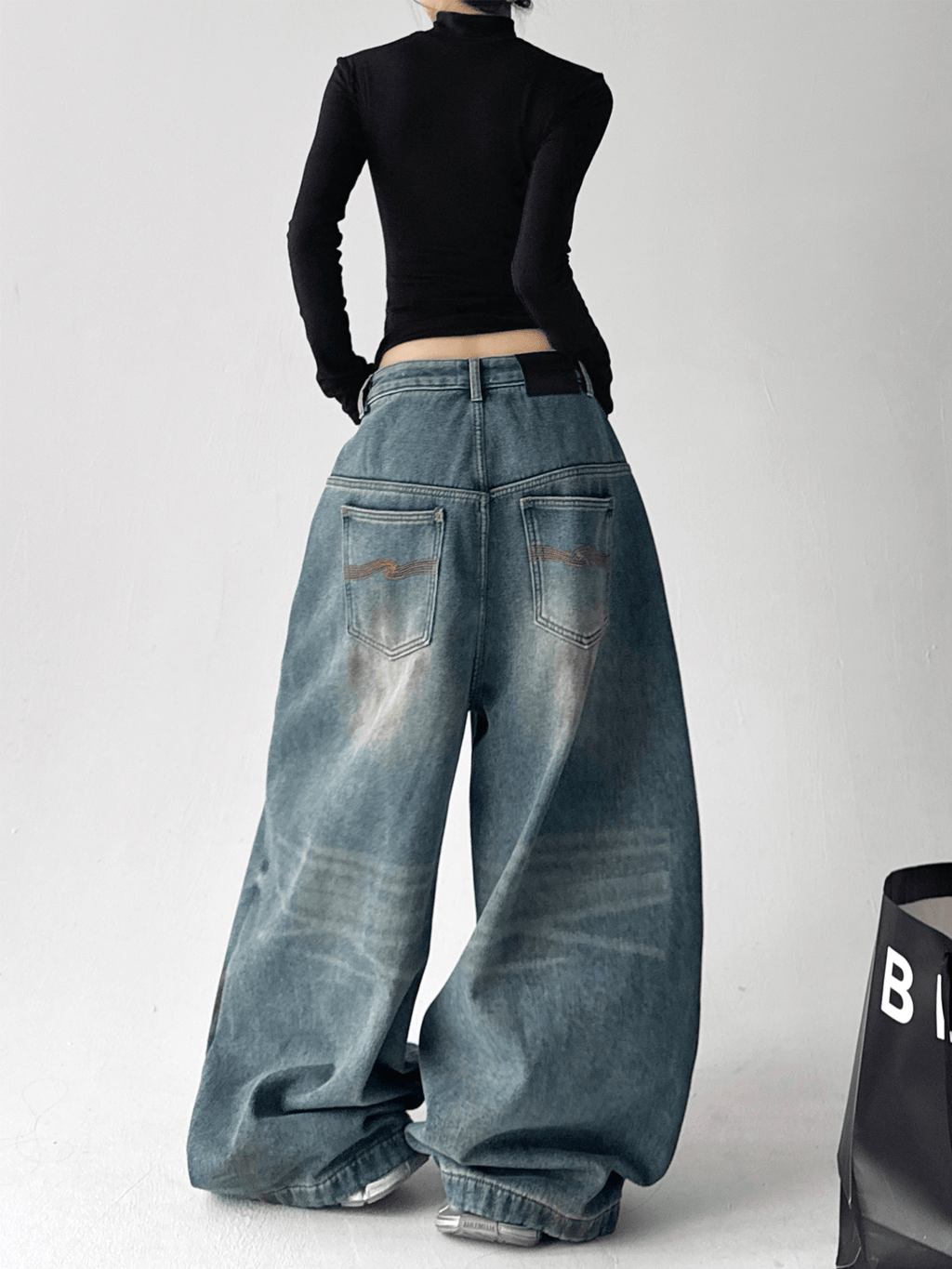 Lightning Wash Baggy Wide - Leg Jeans - COPPING THREADS - CT Select