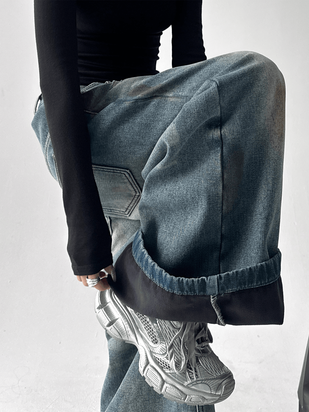 Lightning Wash Baggy Wide - Leg Jeans - COPPING THREADS - CT Select