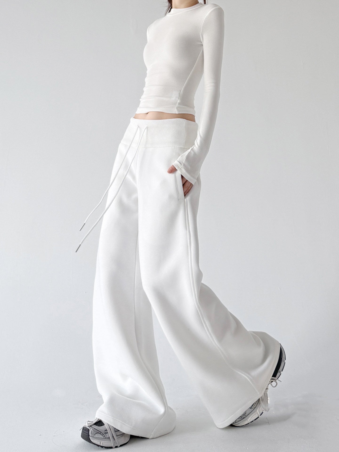Low-Rise Flared Sweatpants - CT875 - COPPING THREADS - CT ORIGINALS