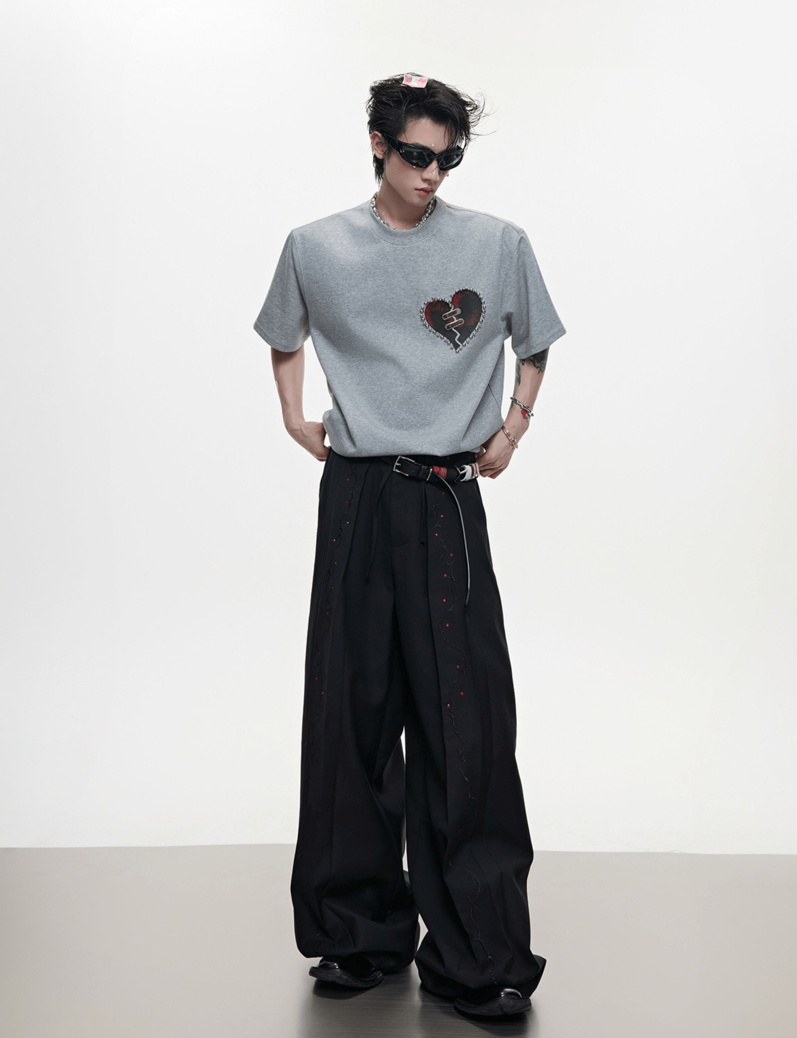 Metal Bead Heartbreak Embellished Fitted Tee - COPPING THREADS - ArguE CulturE