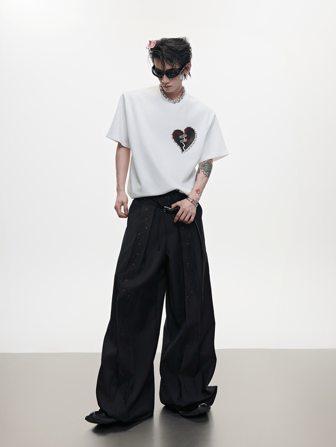 Metal Bead Heartbreak Embellished Fitted Tee - COPPING THREADS - ArguE CulturE