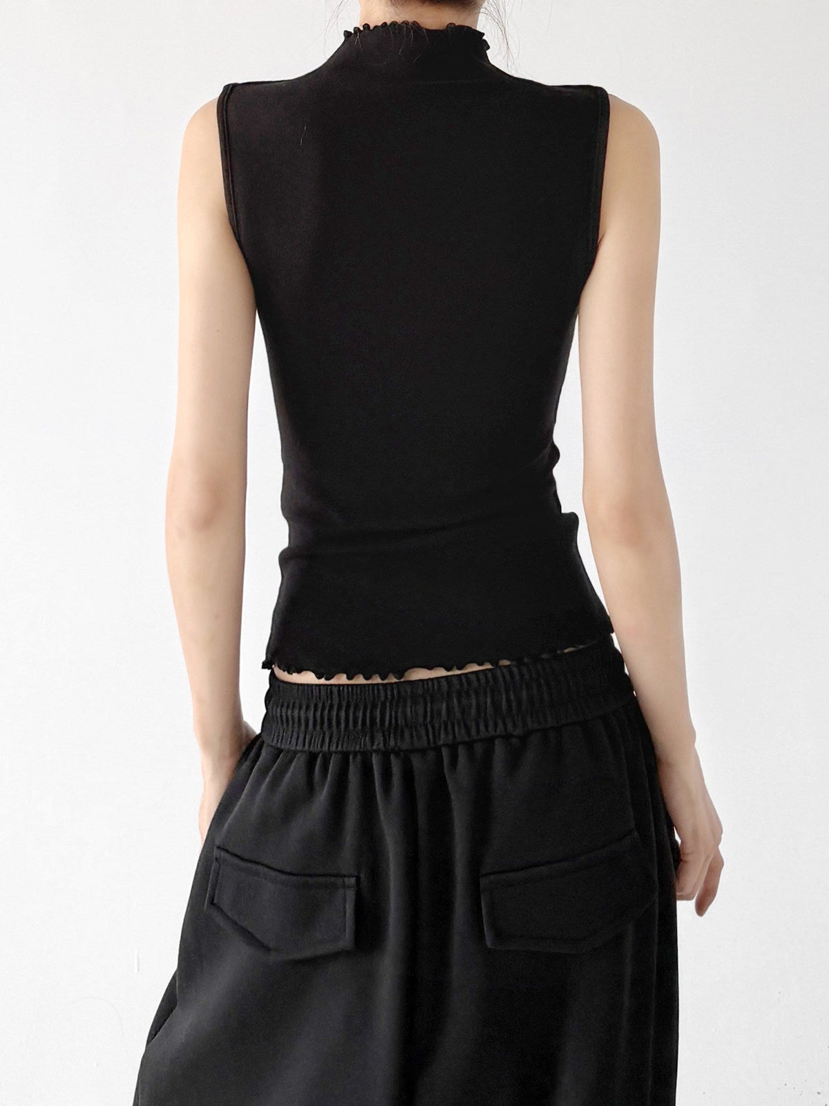 Mock-Neck Sleeveless Top - CT28992 - COPPING THREADS - CT ORIGINALS