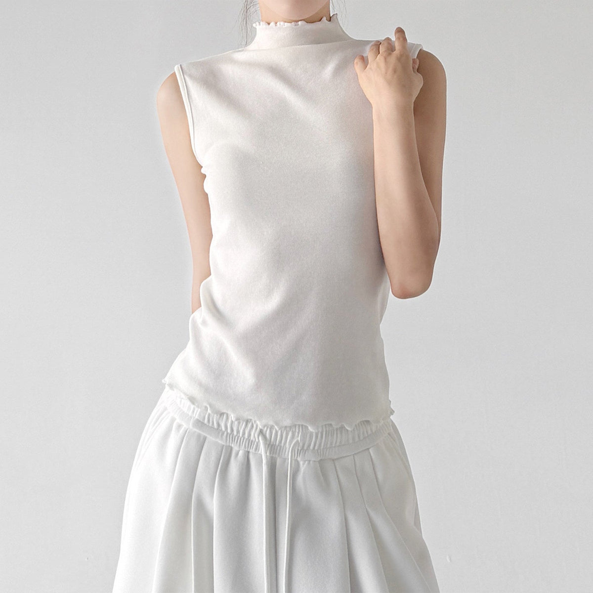 Mock-Neck Sleeveless Top - CT28992 - COPPING THREADS - CT ORIGINALS