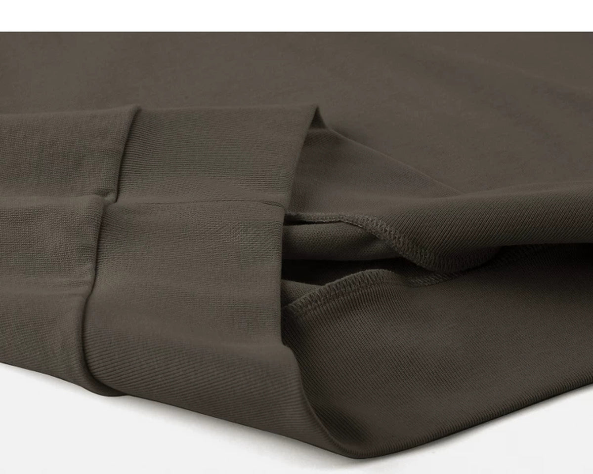 IDLT short sleeve sweatshirt, brown folded hem.