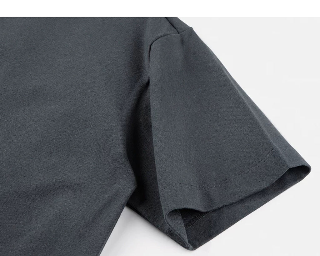 IDLT T-shirt, dark gray sleeve.