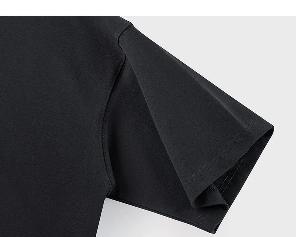 IDLT contrast collar polo, black sleeve.