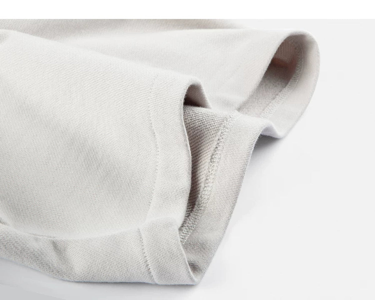 IDLT sweat shorts, cream folded hem.