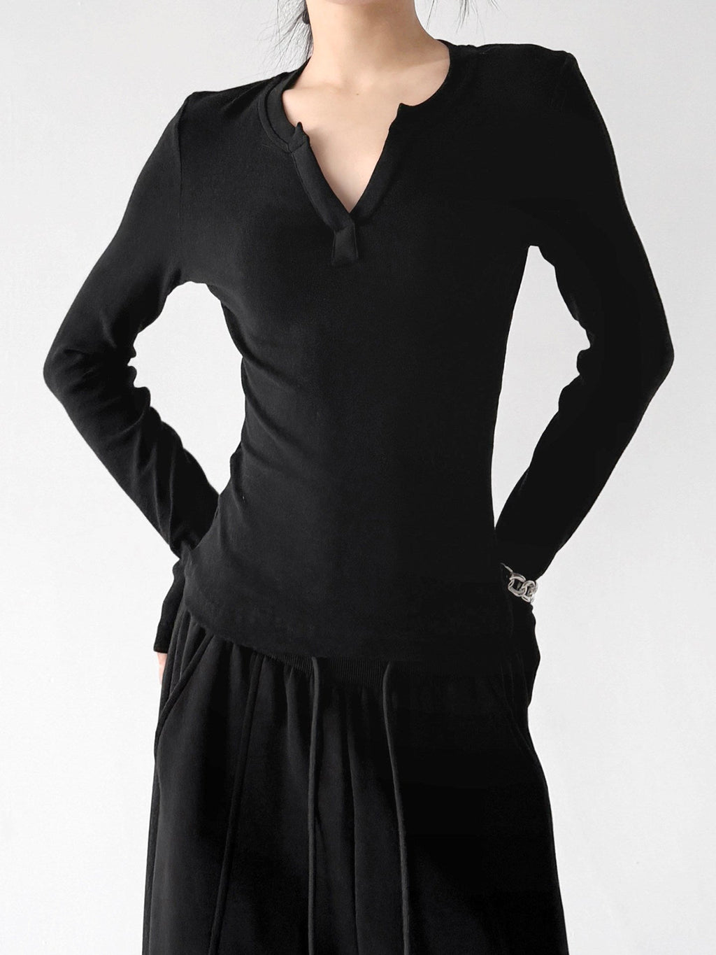 Notch-Neck Long-Sleeve Top - CT66230 - COPPING THREADS - CT ORIGINALS