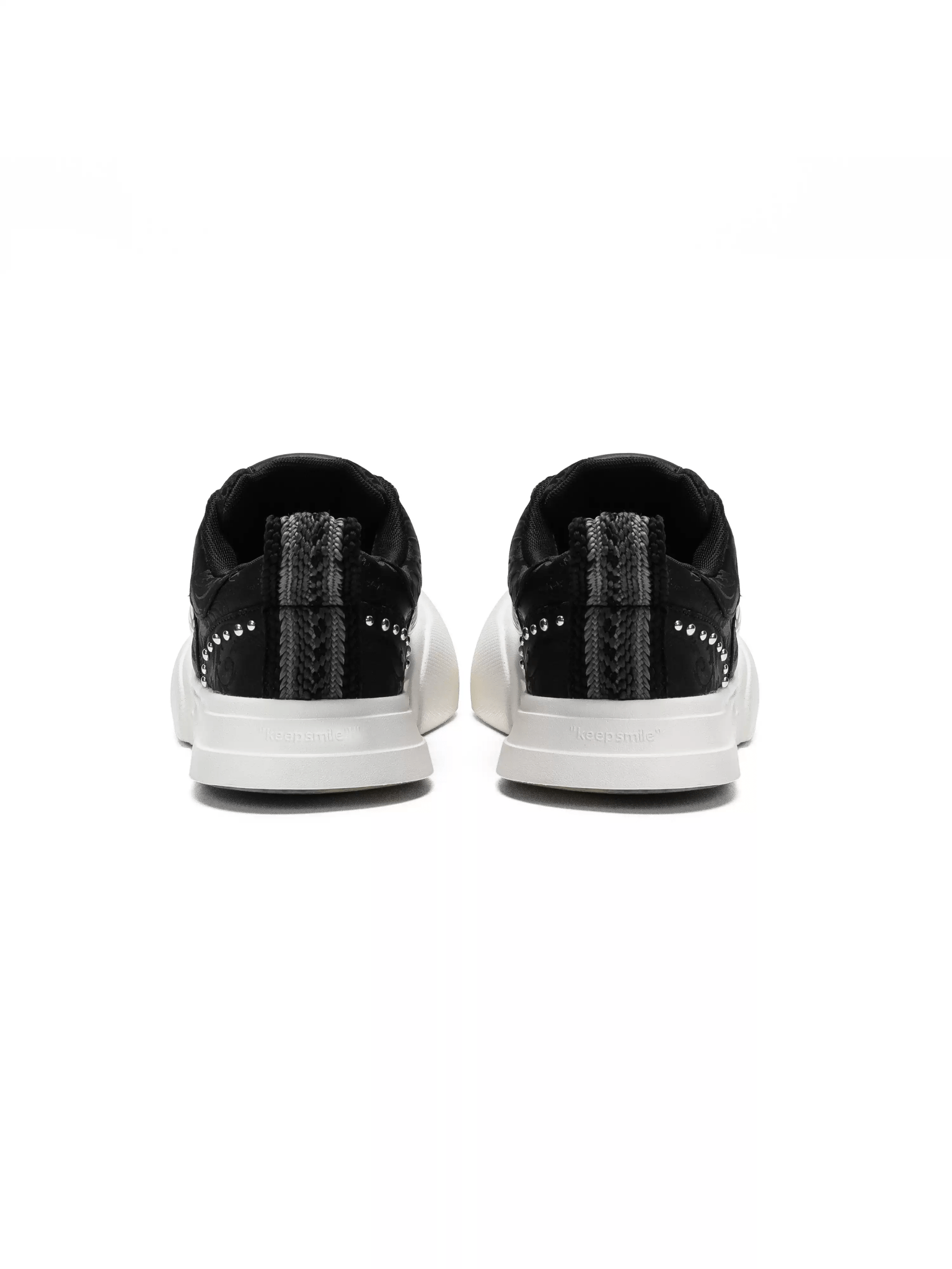 OUDER Smiler Canvas Black Silk Jacquard - COPPING THREADS - Ouder
