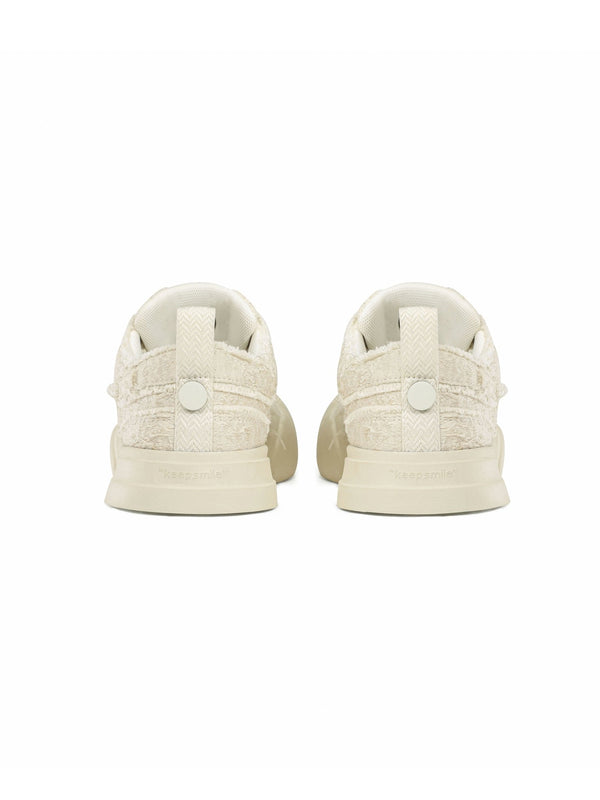 OUDER Smiler Canvas White Camellia - COPPING THREADS - Ouder