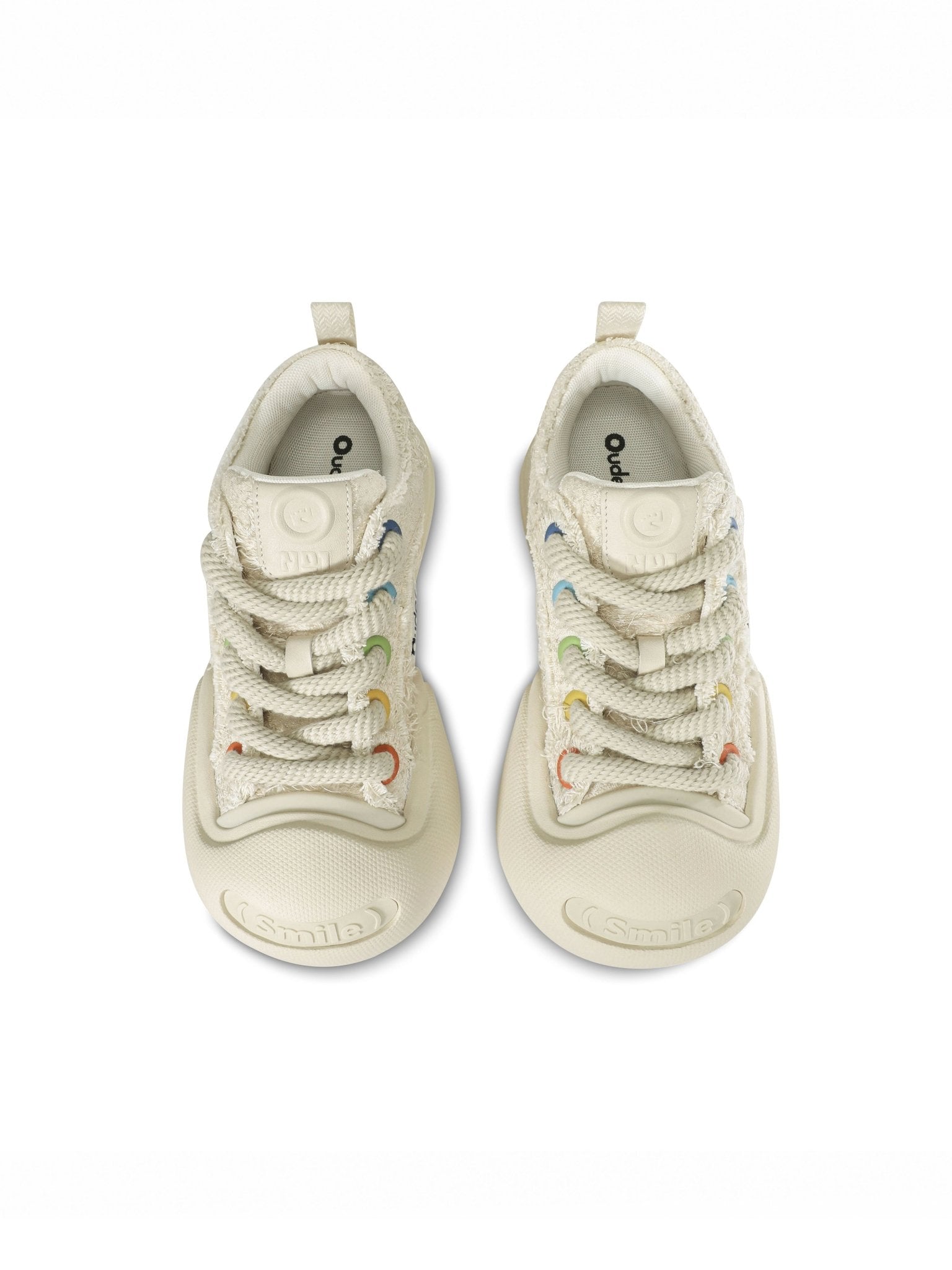 OUDER Smiler Canvas White Camellia - COPPING THREADS - Ouder