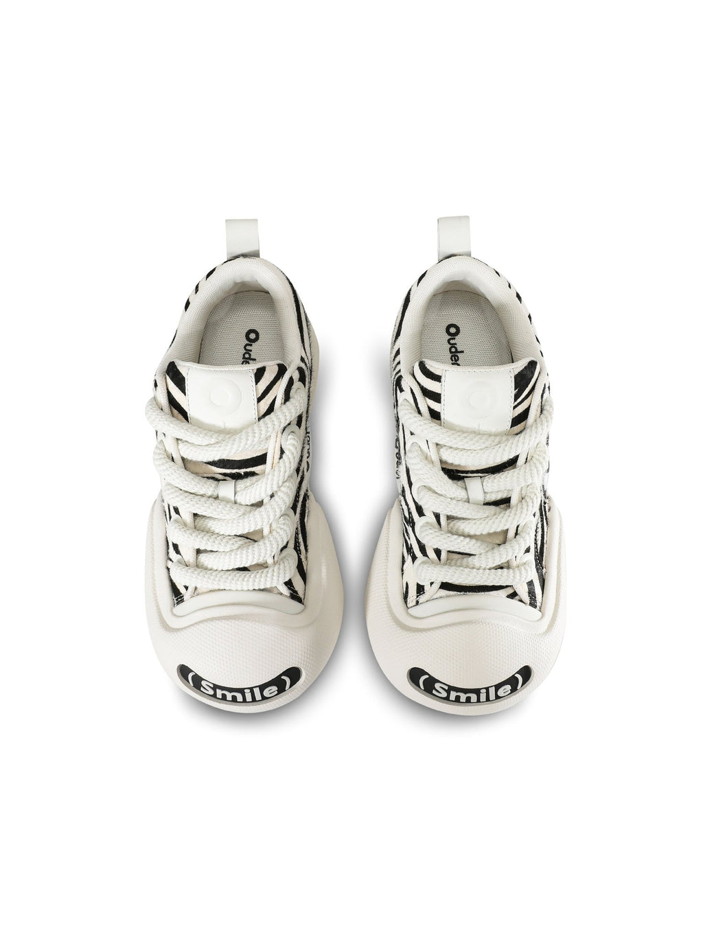 OUDER Smiler Canvas Zebra - COPPING THREADS - Ouder