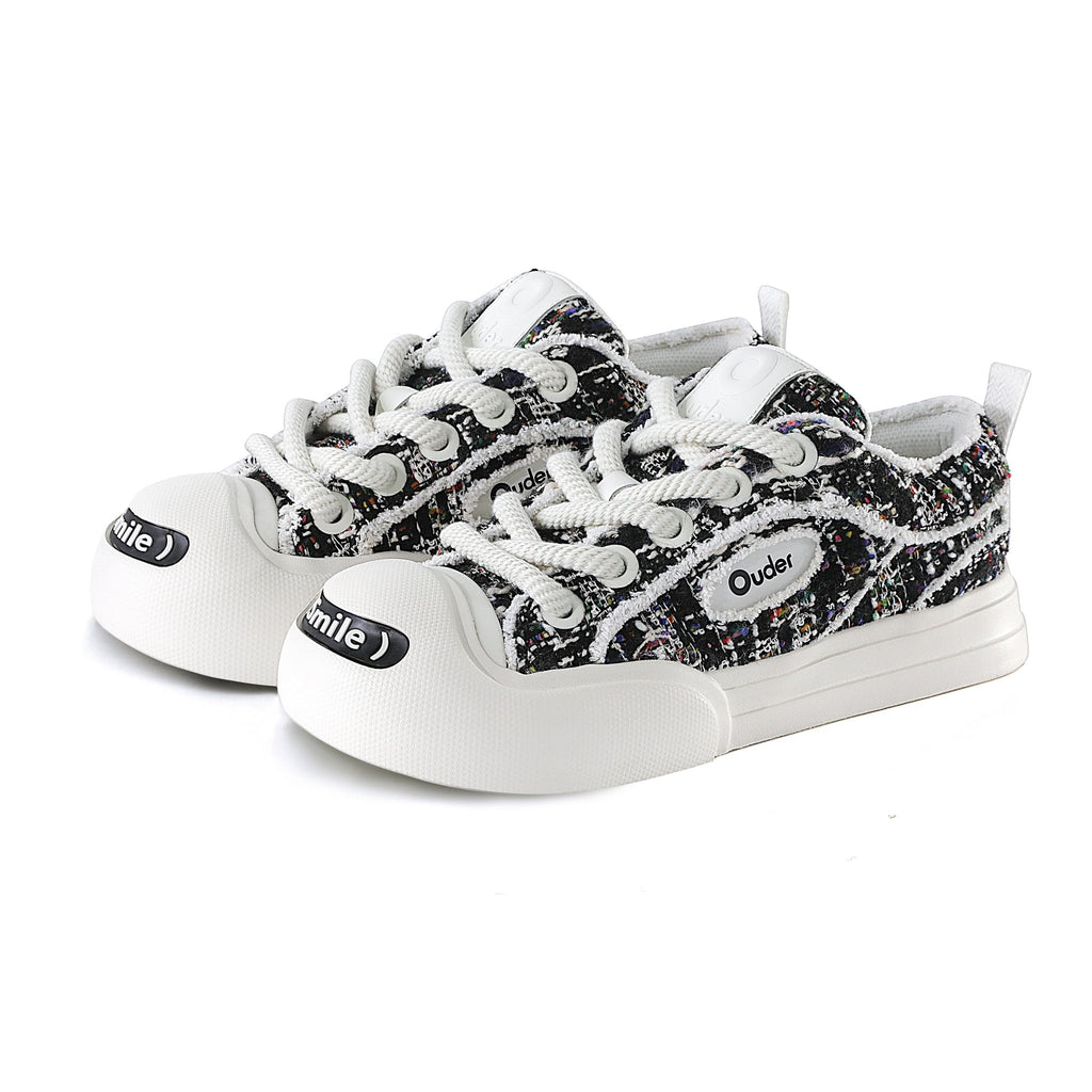 OUDER Smiler Chanel - style Canvas Black - COPPING THREADS - Ouder