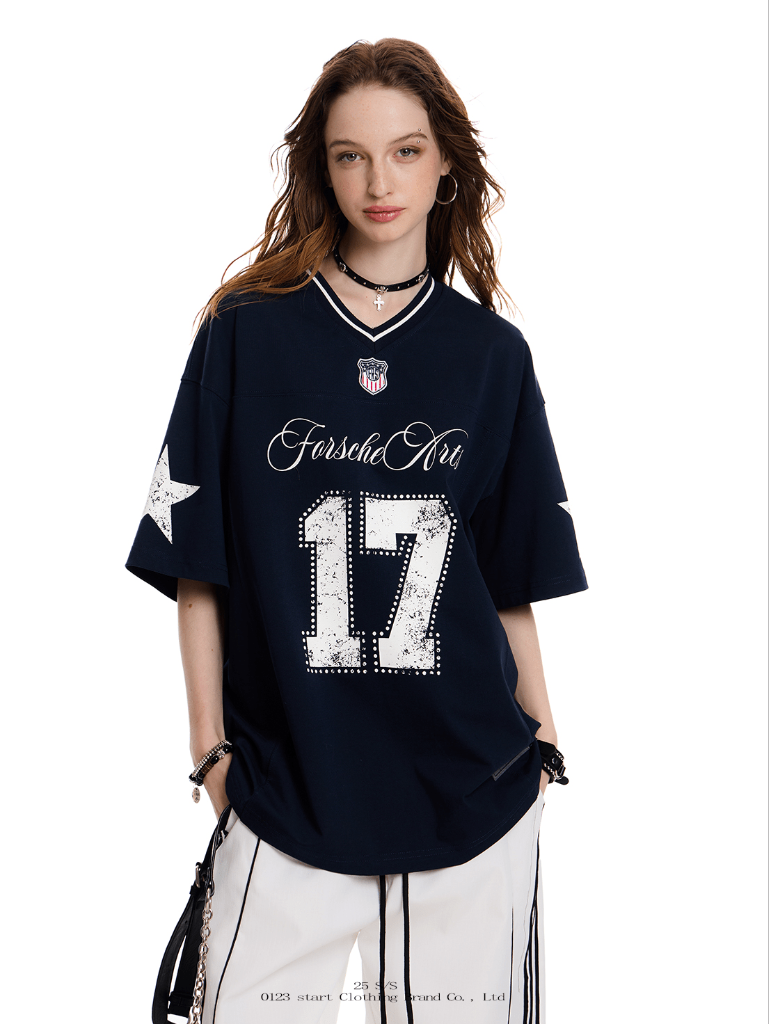 Oversized “17” print Jersey V - Neck Tee - COPPING THREADS - 0123Start