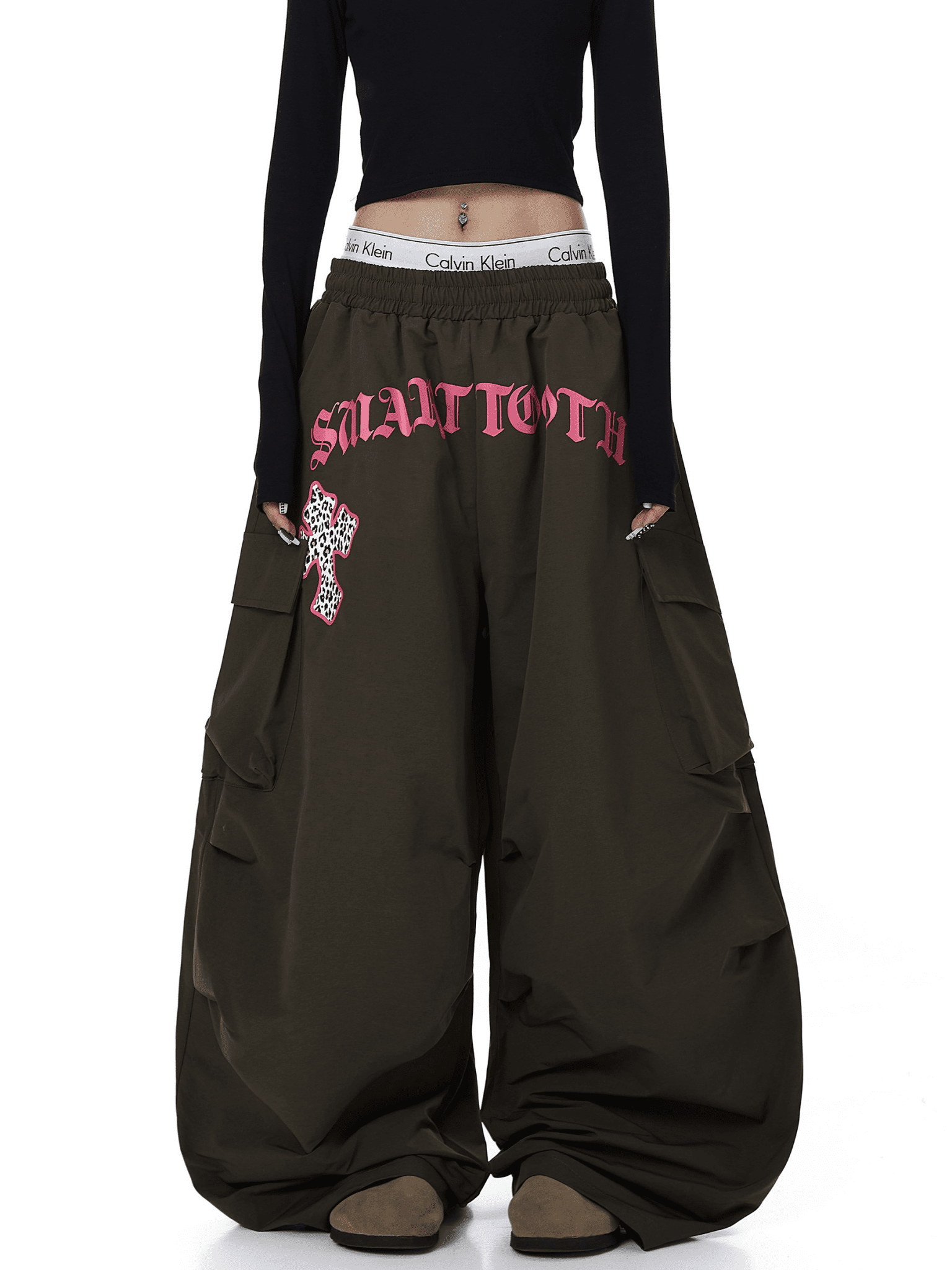 Oversized Graphic Pleated Baggy Cargo Pants - COPPING THREADS - CT Select