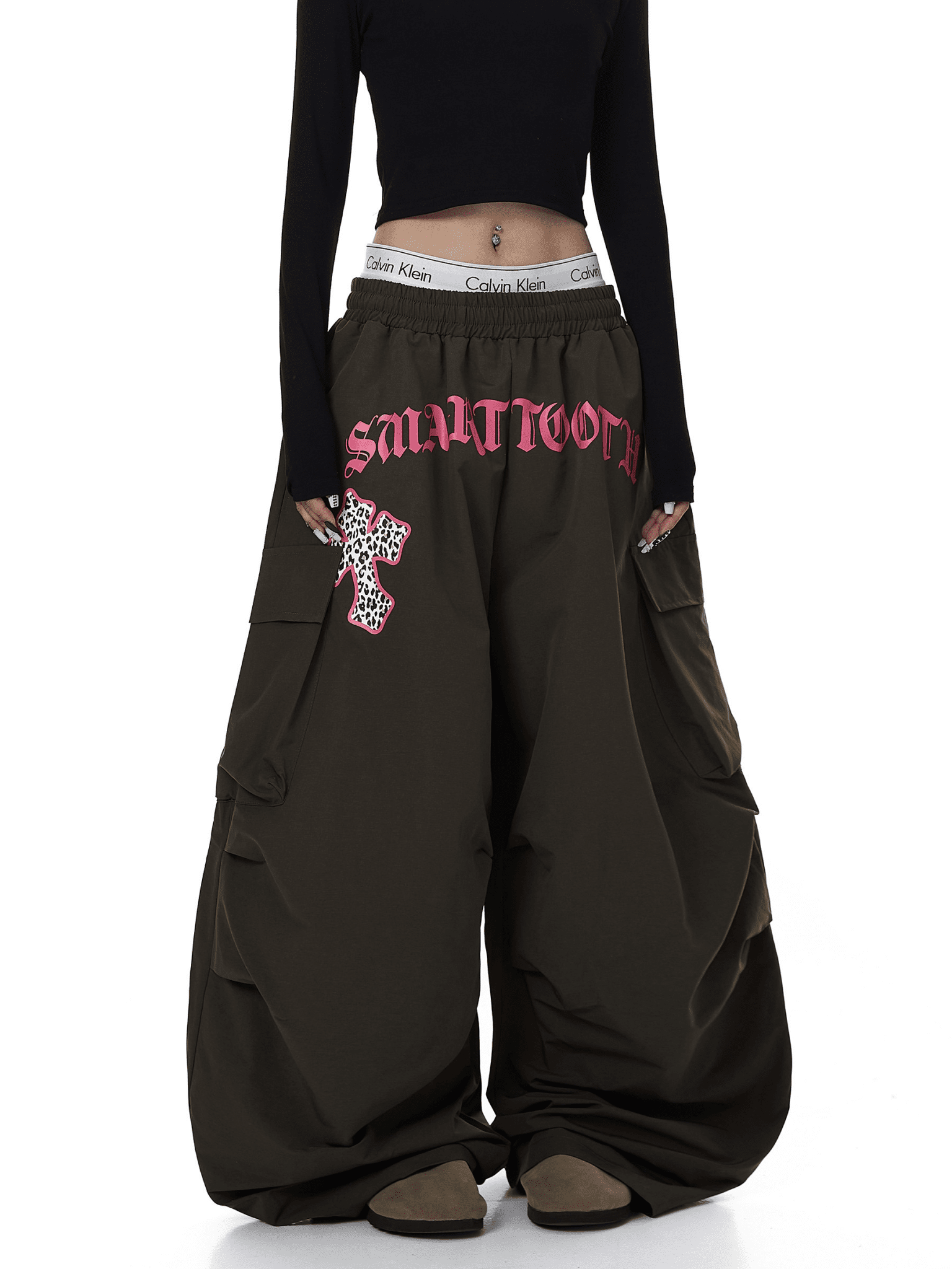 Oversized Graphic Pleated Baggy Cargo Pants - COPPING THREADS - CT Select