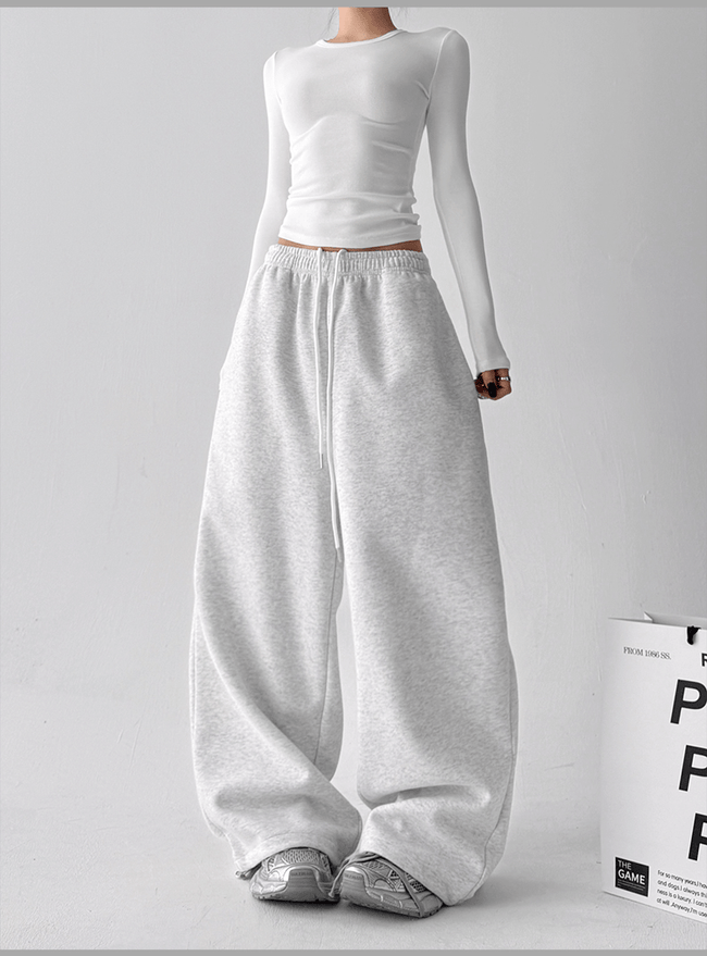 Oversized Wide‑Leg Sweatpants Main Image