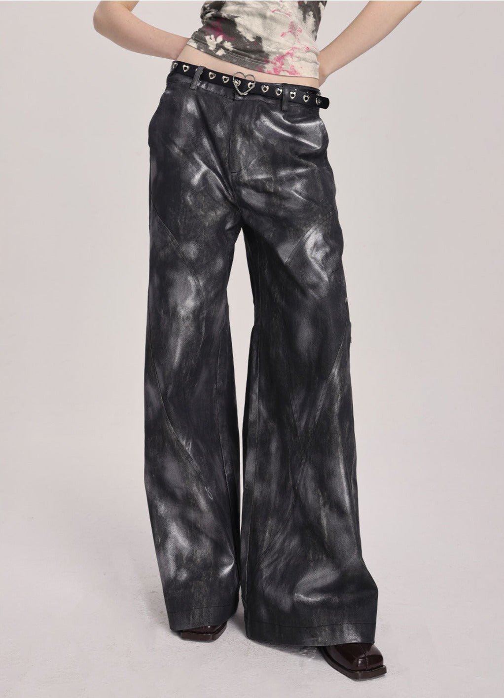 Phosphorescent Heart Casual Pants - COPPING THREADS - ARTMONSTER